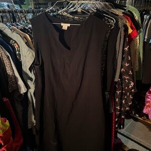 ALFRED SUNG Classic Black Midi Dress